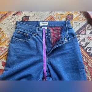 L.L. Bean Women's Blue Jeans vintage